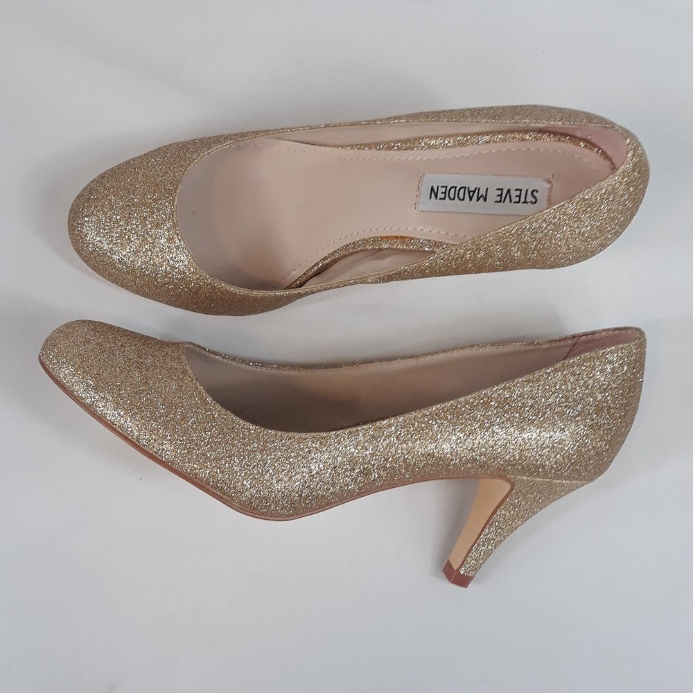 Steve Madden P-Page Gold Sparkle Pump Heel Sz 7